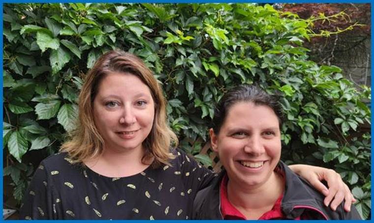 Mylène à gauche et Marie-Douce à droite